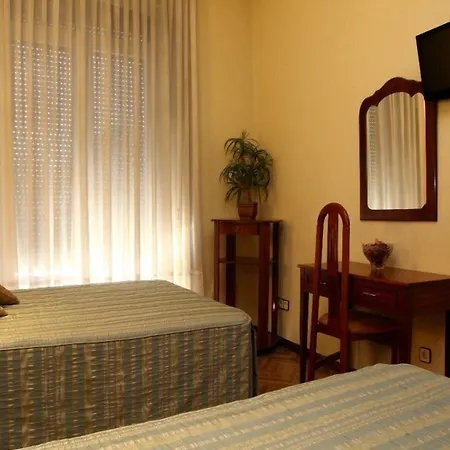 Hostal Sardinero-3